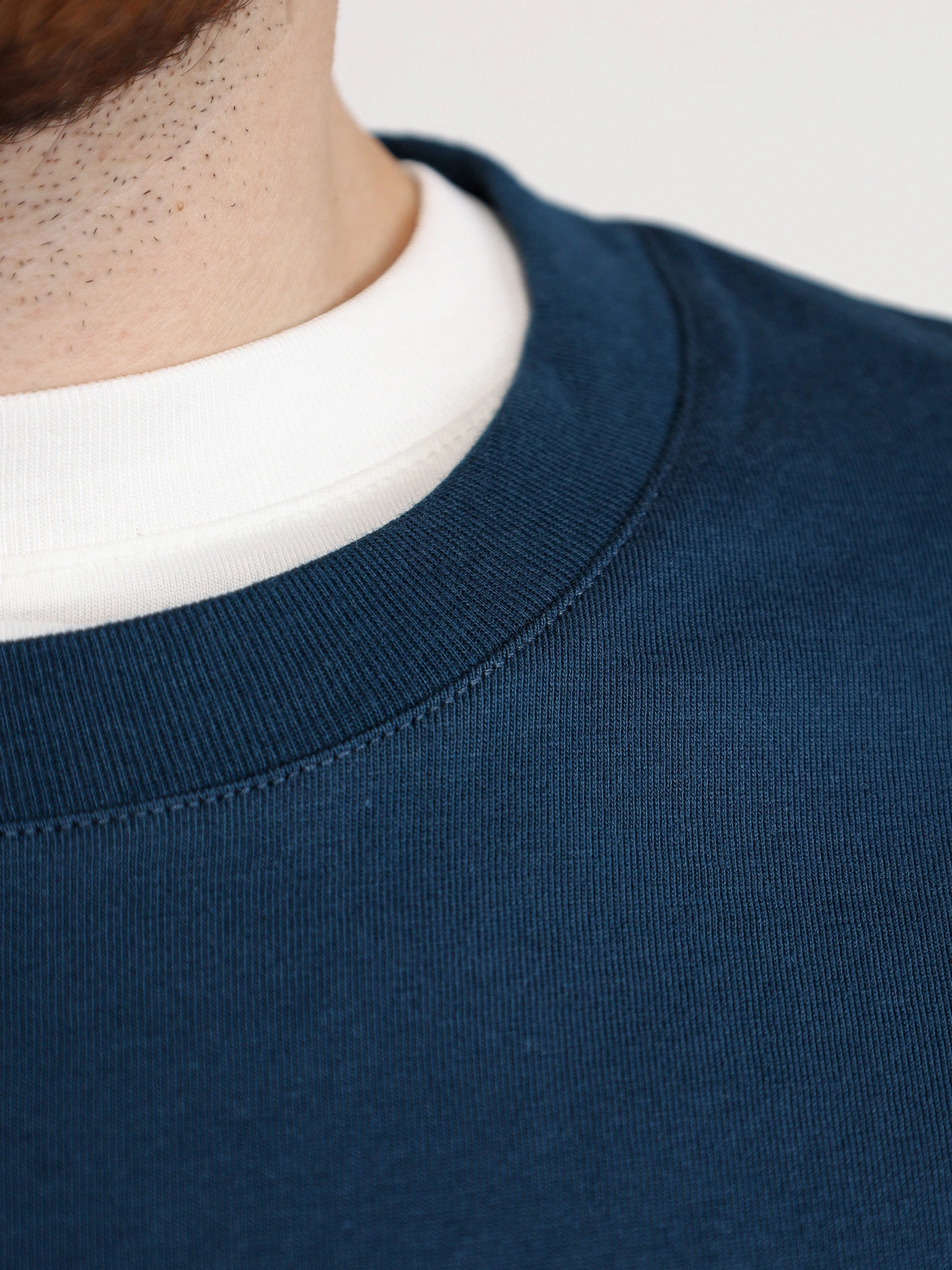 Футболка синего цвета из хлопка